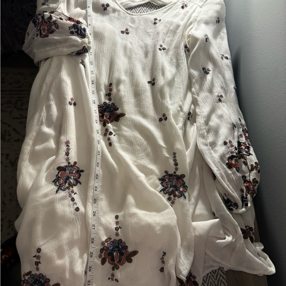 Free People White Dress with Floral Embroidery - Picture 10 of 10